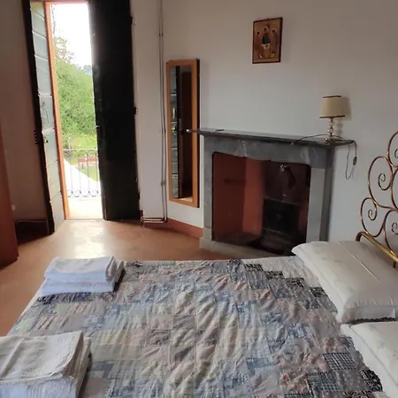 Brugolta Farm stay Lavena Ponte Tresa
