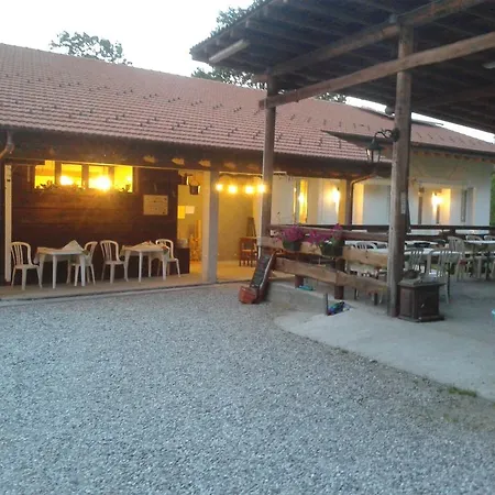 Farm stay Brugolta Lavena Ponte Tresa